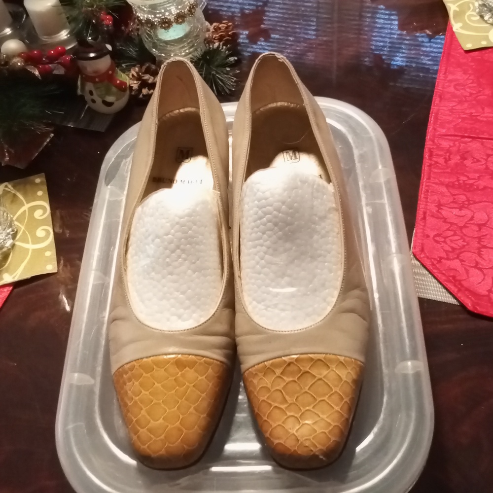 Women's Shoes